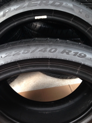 Pirelli 225 40 -255 35 r19 ปี14 สภาพสวย ไม่ป่ะ ไม่กินข้าง ตจว.ส่งได้ครับ T.061-9030026