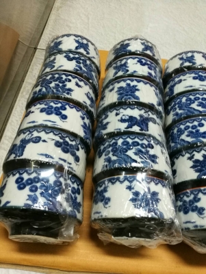 18 ใบ 300 บ.ส่งฟรี083-2000058 LINE ID: line832923 แก้วชงน้ำชาดืมรับแขก ตั้งโชว์สวยๆ 18 ใบ