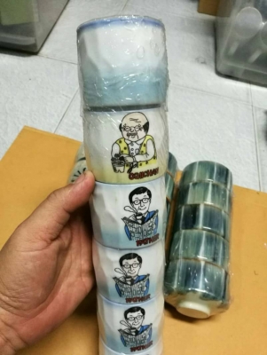 ทั้งหมดนี้ 300 บ.ส่งฟรี083-2000058 LINE ID: line832923 ชุดแก้วน้ำชาแบบต่างๆเป็นชุดๆ