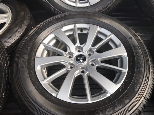 ล้อแม็กป้ายแดง มิตซู ปาเจโร่ พร้อมยาง 265-60-18 ปี16