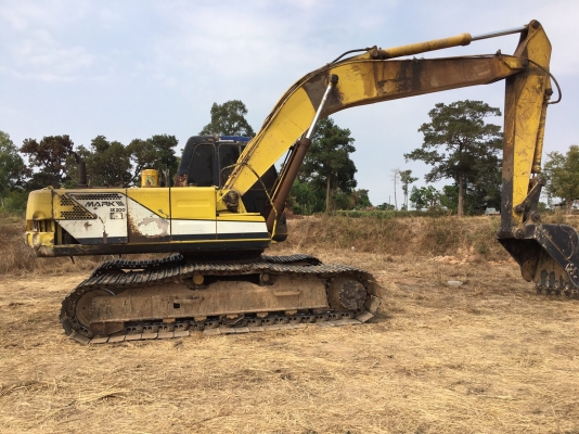 KOBELCO SK200 MARK 3 ราคา 555,000 บาท เครื่องดี ปั้มแรง โช่พอใช้ เอวแน่น ไฟฟ้าครบ จอขึ้น มอเตอร์เสีย เอกสารเล่มทะเบียน