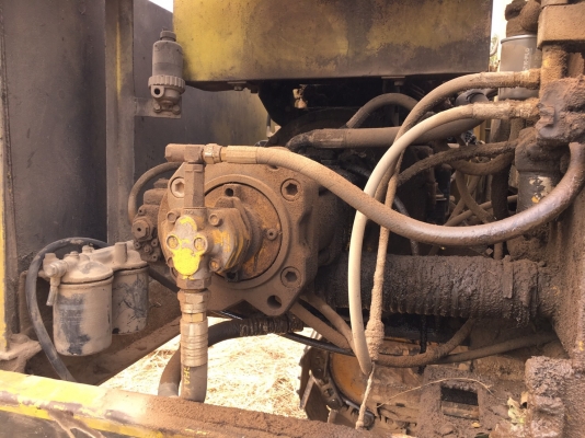 KOBELCO SK200 MARK 3 ราคา 555,000 บาท เครื่องดี ปั้มแรง โช่พอใช้ เอวแน่น ไฟฟ้าครบ จอขึ้น มอเตอร์เสีย เอกสารเล่มทะเบียน