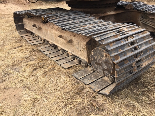 KOBELCO SK200 MARK 3 ราคา 555,000 บาท เครื่องดี ปั้มแรง โช่พอใช้ เอวแน่น ไฟฟ้าครบ จอขึ้น มอเตอร์เสีย เอกสารเล่มทะเบียน