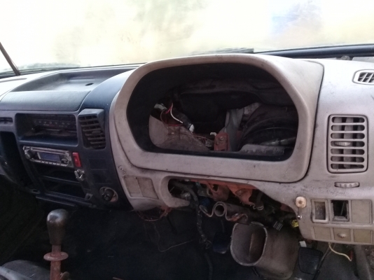 ขายหัวเก๋ง HINO DUTRO ตามสภาพ ราคา25000 สนใจ 083-4475799 ขายหัวเก๋ง HINO DUTRO ตามสภาพ ราคา25000 สนใจ 083-4475799