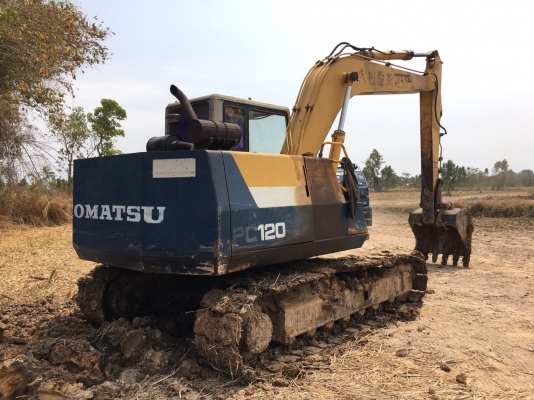 KOMATSU PC120-5 ราคา 395,000 บาท คอนโทรลสั้น เครื่องดี ปั้มแง โช่บาง เอวขยับนิดๆ ไฟฟ้าตัด เอกสารชื้อขาย