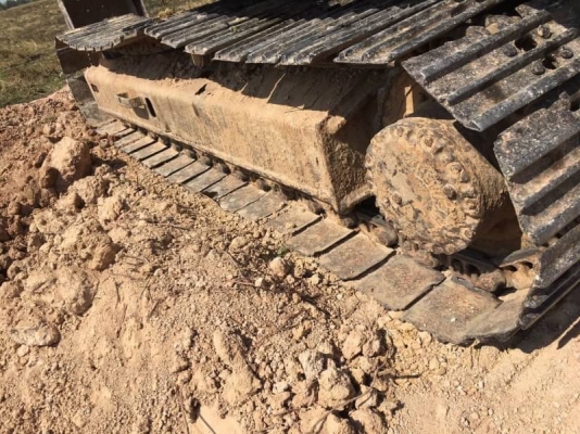 KOMATSU PC120-5 ราคา 395,000 บาท คอนโทรลสั้น เครื่องดี ปั้มแง โช่บาง เอวขยับนิดๆ ไฟฟ้าตัด เอกสารชื้อขาย