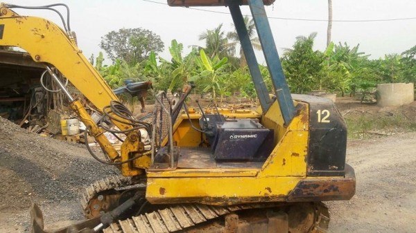 Komatsu Pc30-1