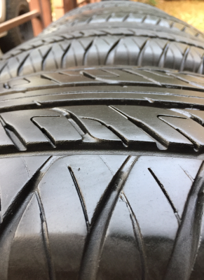 ยาง Dunlop 245 70 16 ปี15 เนื้อนิ่มๆ ดอกเต็ม ใช้ยาว ราคาไม่แพง