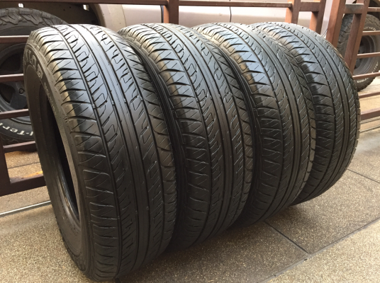 ยาง Dunlop 245 70 16 ปี15 เนื้อนิ่มๆ ดอกเต็ม ใช้ยาว ราคาไม่แพง