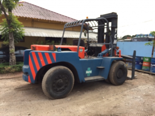 ขายรถยกโฟร์คลิฟท์10 ตัน