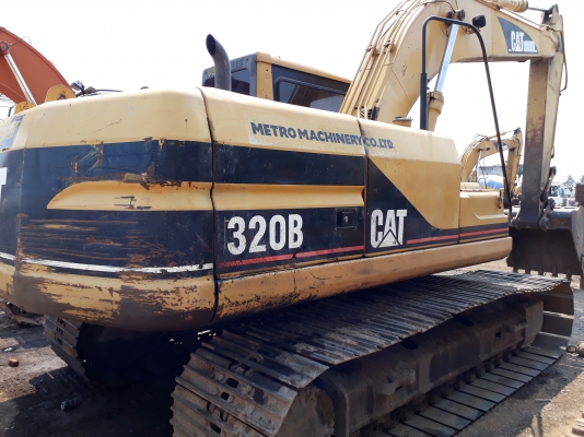 ขายด่วน CAT 320B รถสวยสภาพพร้อมใช้งาน เครื่องปั้มดี โซ่ช่วงล่างเต็ม เฟรมสวย แอร์เย็น บูมอามสวย ไฟฟ้าครบ ตัดมอเตอร์คันเร่ง เอกสารเล่มทะเบียน