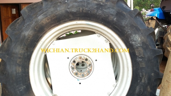 ขายแล้ว ขอบคุณเฮียชลโควต้าอ้อยรง.น้ำตาลราชบุรีครับ ยางรถไถถอด\% หน้า14.9-28 หลัง18.4-38 ไฟร์สโตนเก่านอก ยางสวยดอกเต็ม