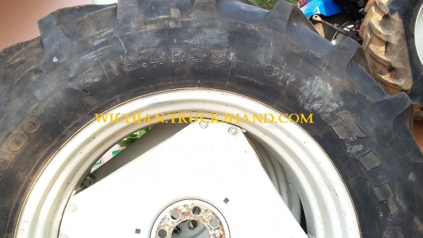 ขายแล้ว ขอบคุณเฮียชลโควต้าอ้อยรง.น้ำตาลราชบุรีครับ ยางรถไถถอด\% หน้า14.9-28 หลัง18.4-38 ไฟร์สโตนเก่านอก ยางสวยดอกเต็ม