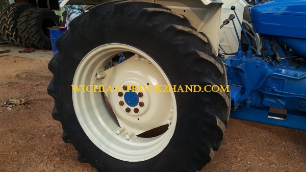 เสี่ยสุรศักดิ์ รับรถแล้วครับรถไถฟอร์ด6610 II สองเพลาคาราโร่ เกียร์กลาง เก่านอกรุ่นยอดนิยม สั่งเพิ่มดันหน้า+หาง3+หาง7 เสี่ยสุรศักดิ์ รับรถแล้วครับรถไถฟอร์ด6610 II สองเพลาคาราโร่ เกียร์กลาง เก่านอกรุ่นยอดนิยม สั่งเพิ่มดันหน้า+หาง3+หาง7