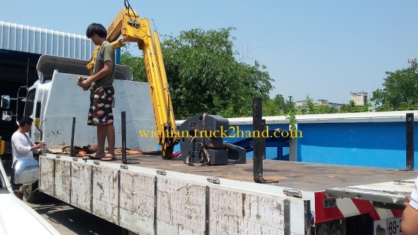 ขายเวทถ่วงหน้ารถไถฟอร์ด นิวฮอลแลนด์ มีรางเวททุกรุ่นครับ