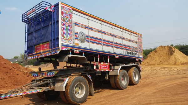 ขาย 2,680,000 ISUZU 360 แม่ลูก 3 คาน อู่ส.สุรศักดิ์ วิ่ง 270,000  กม.สวยขั้นเทพ (รถอยู่ นครปฐม) 090-772-3710 090-772-3708