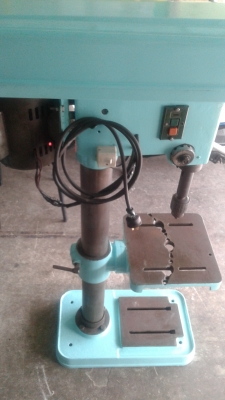 สว่านแท่นคิง สว่านแท่นคิง