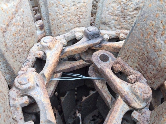 โซ่พร้อมใบเก่านอกญี่ปุ่น KOMATSU PC 120-1-3