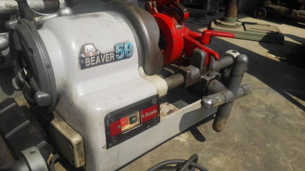 เครื่องต๊าปแป๊ปญี่ปุ่น Asada BEAVER 50 Made in JAPAN ต๊าปได้ 1/4&quot;- 2&quot; (ขาดคัตเตอร์) อุปกรณ์อย่างอื่นครบสมบูรณ์พร้อมใช้