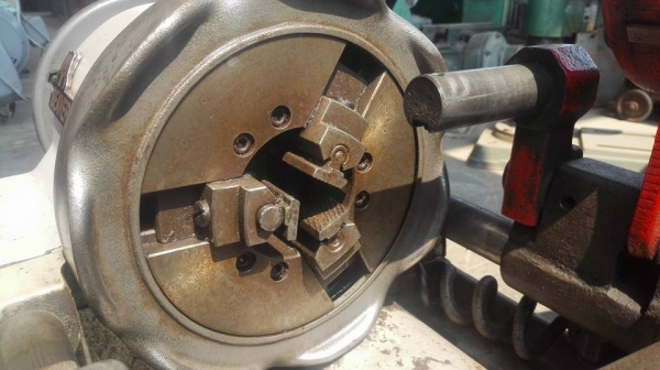 เครื่องต๊าปแป๊ปญี่ปุ่น Asada BEAVER 50 Made in JAPAN ต๊าปได้ 1/4&quot;- 2&quot; (ขาดคัตเตอร์) อุปกรณ์อย่างอื่นครบสมบูรณ์พร้อมใช้