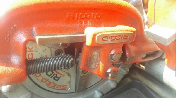 ** SOLD ** เครื่องต๊าปแป๊ปอเมริกา RIDGID 300 Compact Made in USA ต๊าป 1/8"- 2" อุปกรณ์ครบสมบูรณ์พร้อมใช้ ** SOLD ** เครื่องต๊าปแป๊ปอเมริกา RIDGID 300 Compact Made in USA ต๊าป 1/8"- 2" อุปกรณ์ครบสมบูรณ์พร้อมใช้