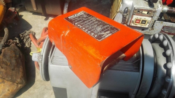 ** SOLD ** เครื่องต๊าปแป๊ปอเมริกา RIDGID 300 Compact Made in USA ต๊าป 1/8"- 2" อุปกรณ์ครบสมบูรณ์พร้อมใช้ ** SOLD ** เครื่องต๊าปแป๊ปอเมริกา RIDGID 300 Compact Made in USA ต๊าป 1/8"- 2" อุปกรณ์ครบสมบูรณ์พร้อมใช้