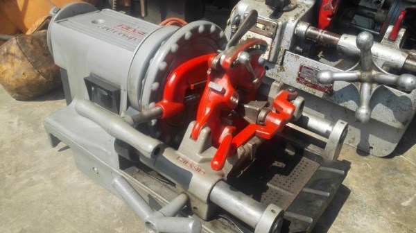 ** SOLD ** เครื่องต๊าปแป๊ปอเมริกา RIDGID 300 Compact Made in USA ต๊าป 1/8"- 2" อุปกรณ์ครบสมบูรณ์พร้อมใช้ ** SOLD ** เครื่องต๊าปแป๊ปอเมริกา RIDGID 300 Compact Made in USA ต๊าป 1/8"- 2" อุปกรณ์ครบสมบูรณ์พร้อมใช้