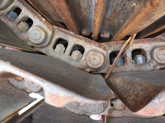 โซ่พร้อมใบเก่านอกญี่ปุ่น HITACHI EX200-3-5