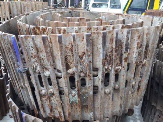 โซ่พร้อมใบเก่านอกญี่ปุ่น HITACHI EX200-3-5