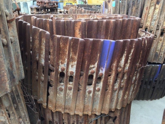 โซ่พร้อมใบเก่านอกญี่ปุ่น HITACHI EX200-3-5