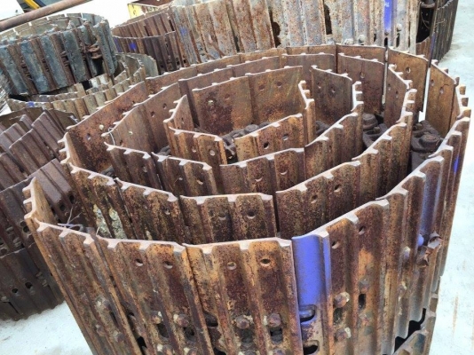 โซ่พร้อมใบเก่านอกญี่ปุ่น HITACHI EX120-3-5