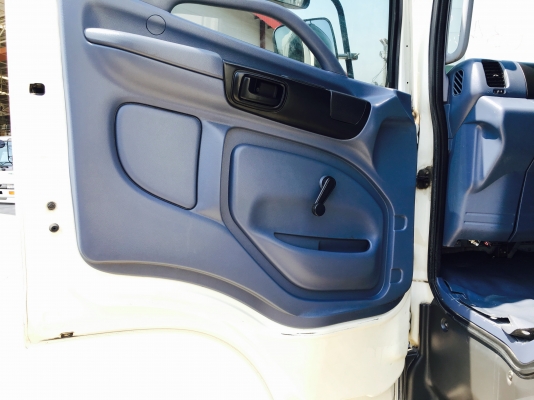 หัวเก๋ง Hino Mega ซี่รี่ย์ 500 หัวเก๋ง Hino Mega ซี่รี่ย์ 500