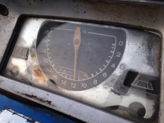 ขายรถไถฟอร์ด FORD รุ่น 2000 แรงม้า36hp.