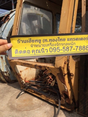 หัวเก๋ง KOMATSU PC200-2 ของเก่า ราคา 15,000 บาท (ราคาคุยได้)