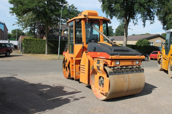 (7.6ตัน) Dynapac CC232 ปี2000 รถอยู่อเมริกา สั่งนำเข้าง่ายๆ 062-709-1748 ธีรเทพ (แบงค์) Line ID: Bankndtt