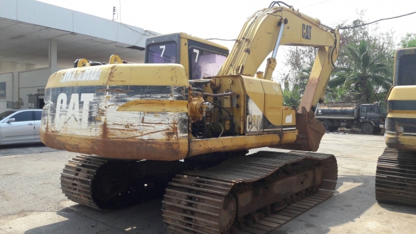 ขาย 795,000 บาท CAT 320 V.2 เครื่องเดิมแน่นๆ ปั้มดี ช่วงล่างเต็ม ระบบไฟครบ เอกสารเล่มทะเบียนครบ ขาย 795,000 บาท CAT 320 V.2 เครื่องเดิมแน่นๆ ปั้มดี ช่วงล่างเต็ม ระบบไฟครบ เอกสารเล่มทะเบียนครบ