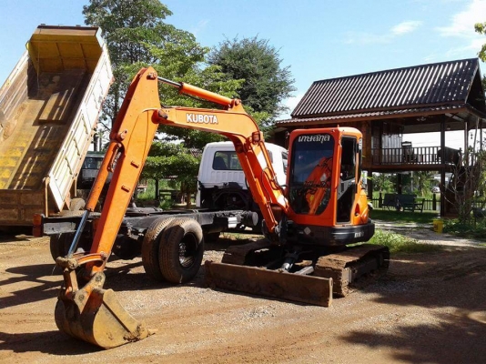 คูโบต้า   5   ตัน   พร้อมใช้มากๆๆๆๆๆ