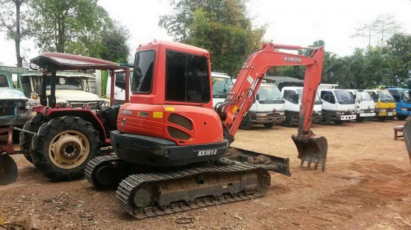 คูโบต้า   5   ตัน   พร้อมใช้มากๆๆๆๆๆ