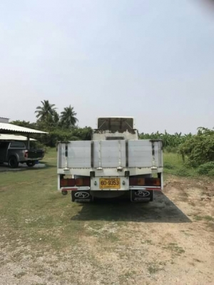 HINO FC4J