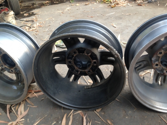 ขายล้อแม็กขอบ16ของอีซุสภาพสวย ขายล้อแม็กขอบ16ของอีซุสภาพสวย