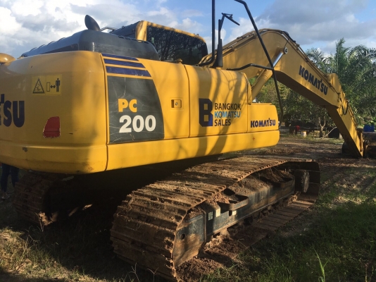 ขายดาวน์ Komatsu PC200-8MO ไมล์ชม.3,200 สภาพเหมือนใหม่ค่ะ