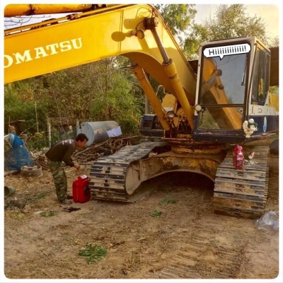 KOMATSU PC200-5 ไฟฟ้าครบ 695,000  บาท เครื่องดี ปั้มดี โช่หนา เอวแน่น ช่วงล่างเต็ม แอร์มี เอกสารเล่มทะเบียน