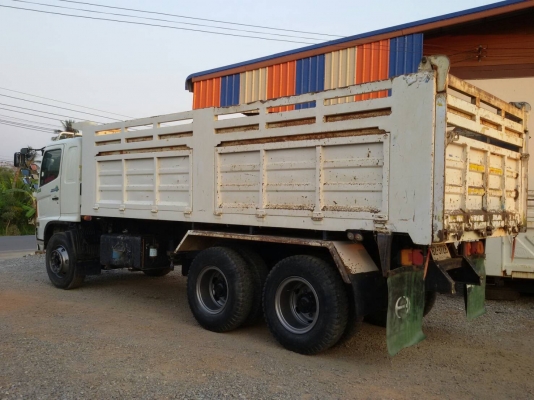 Hino mega เครื่อง 260 แรง ปี 49 กระบะดัมพ์สามมิตร ทะเบียนพร้อม Hino mega เครื่อง 260 แรง ปี 49 กระบะดัมพ์สามมิตร ทะเบียนพร้อม