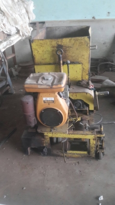 ขายด่วน เครื่องปูยางไหล่ทาง และ ทำลูกละนาถ ราคาเพียง 32000