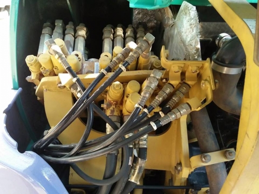ขายรถแบล็คโฮ KOMATSU PC25-1E