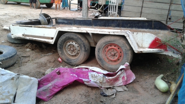 ขายตามสภาพเทเลอร์ลากรถรถเกียวDC60ใช้ดุ้มหน้าของรถยนต์ ขายตามสภาพเทเลอร์ลากรถรถเกียวDC60ใช้ดุ้มหน้าของรถยนต์