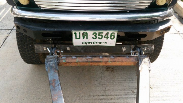 tow bar (สามเหลี่ยม ลากรถ )
