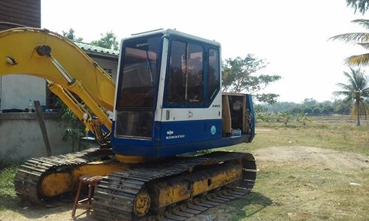 ขายรถขุดแบ็คโค KOMATSU PC100-5บูมสวย ไฟฟ้า เอวแน่นช่วงล่างเต็ม โซ่ใหม่ พร้อมทำงาน
