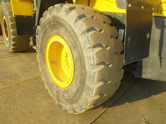 เข้าใหม่ครับ รุ่นใหม่ๆเลย KOMATSU WA320-6 นำเข้าจากญี่ปุ่น โทร.090-986-2521 อ๊อบ