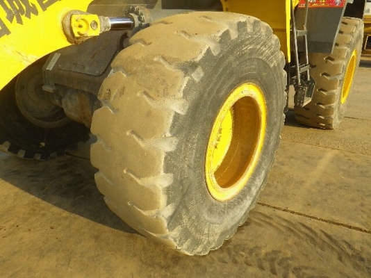 เข้าใหม่ครับ รุ่นใหม่ๆเลย KOMATSU WA320-6 นำเข้าจากญี่ปุ่น โทร.090-986-2521 อ๊อบ